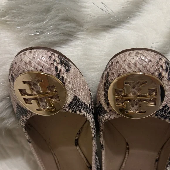 Tory Burch Snakeskin Flats with Gold Logo - Picture 8 of 9